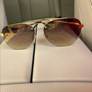 Louis Vuitton authentic sun glasses